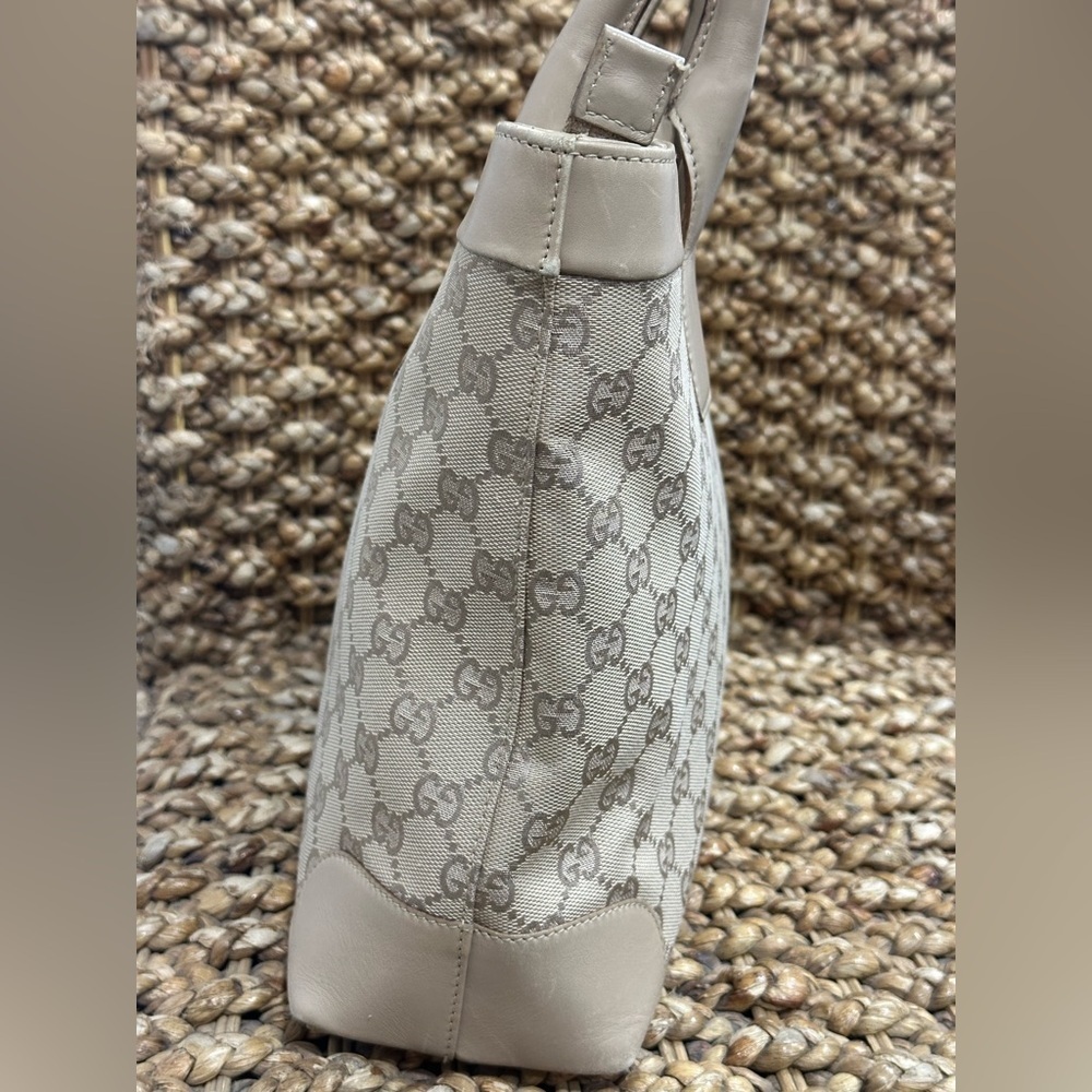 Gucci Monogram Canvas‎ Tote Bag - Picture 4 of 14